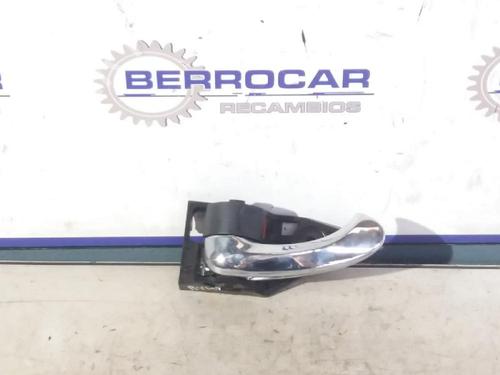 Maneta interior delantera izquierda TOYOTA RAV 4 III (_A3_) [2005-2014]  31678200