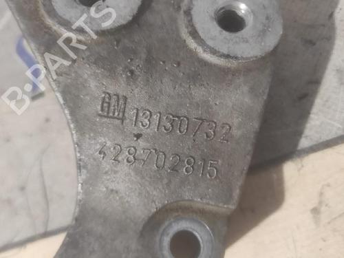 Used Engine mount Engine mount OPEL CORSA D (S07) [2006-2015] 31678379 31678379