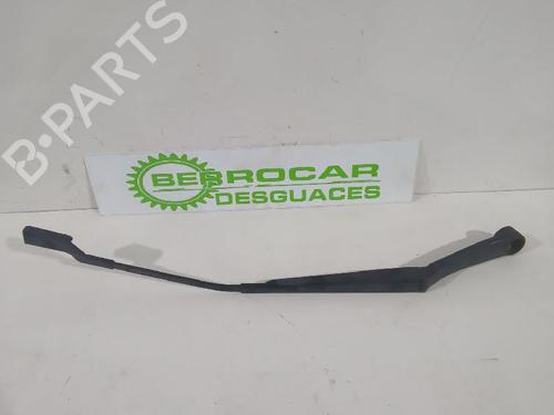 front-windshield-wiper-arm-hyundai-i30-fd-2007-2008-2009-2010-2011-2012-32461770 main image