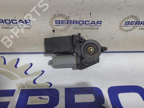 Used Left front window motor VW PASSAT B3/B4 (3A2, 35I) [1988-1997]  31673421