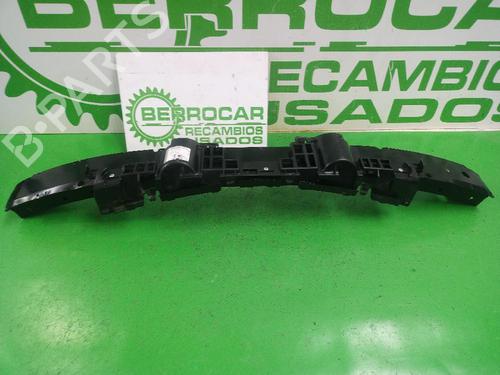 Used Front bumper reinforcement Front bumper reinforcement 31675430 31675430