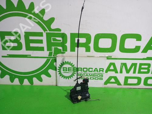 Used Front left lock OPEL CORSA D (S07) [2006-2015]  31550434