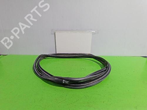 Gummiliste TOYOTA AURIS (_E18_) 1.8 Hybrid (ZWE186_, ZWE186R) (136 hp) 31554438