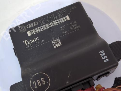Electronic module VW GOLF V (1K1) 1.9 TDI | BP38868888M83 - Image 2