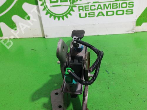 Clutch pedal RENAULT MEGANE II Coupé-Cabriolet (EM0/1_) 1.6 | BP31552456I13 