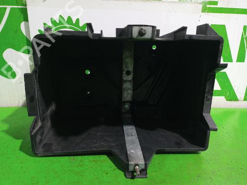 Used Support FORD FIESTA V (JH_, JD_) 1.4 TDCi (68 hp) 31550561