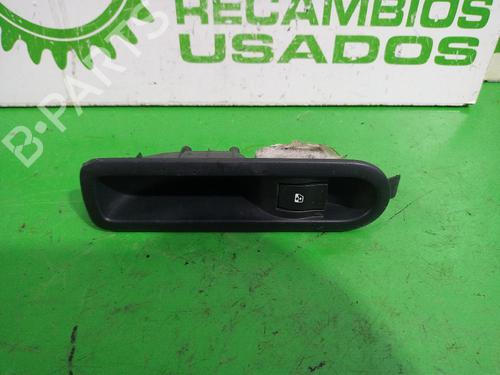 Used Right rear window switch RENAULT GRAND SCÉNIC II (JM0/1_) 1.6 Flex (112 hp) 31549350