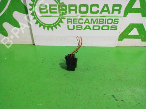 Used Electronic module VW GOLF VI (5K1) 1.6 TDI (105 hp) 31553799