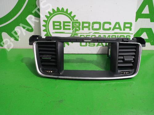 Used Air vent Air vent PEUGEOT 508 I (8D_) 2.0 HDi (140 hp) 31548180 31548180