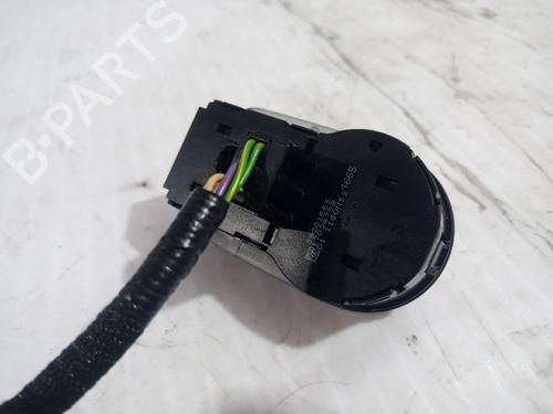 Headlight switch OPEL CORSA F (P2JO) 1.2 (68) | BP31562726I24