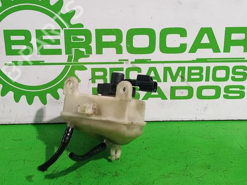 Used Brake fluid reservoir Brake fluid reservoir FORD FOCUS I Saloon (DFW) 1.8 Turbo DI / TDDi (90 hp) 31544084 31544084