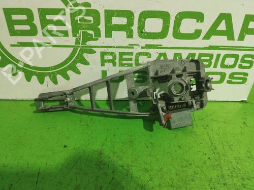 front-right-exterior-door-handle-opel-vectra-c-z02-2002-2003-2004-2005-2006-2007-2008-2009-31547158 main image