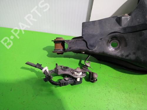 Left rear suspension arm TOYOTA AURIS (_E18_) 1.8 Hybrid (ZWE186_, ZWE186R) | BP31554473M14 
