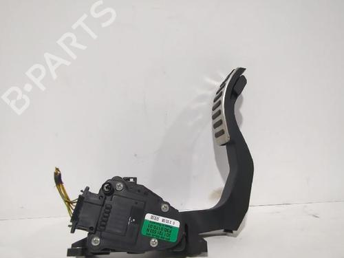 Used Pedal Pedal VW PHAETON (3D1, 3D2, 3D3, 3D4, 3D6, 3D7, 3D8, 3D9) 3.0 V6 TDI 4motion (240 hp) 31567636 31567636