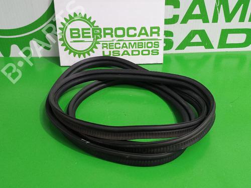 Used Rubber door seal FORD FOCUS III Saloon 1.6 TDCi (115 hp) 31544389