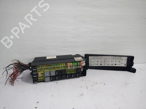 Used Fuse box Fuse box 38862390 38862390