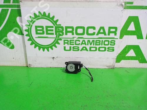 Used Electronic module RENAULT GRAND SCÉNIC III (JZ0/1_) 1.2 TCe (JZ16) (132 hp) 31550816