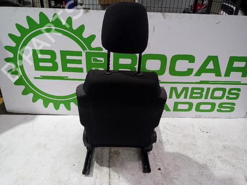 Right front seat CITROËN C3 II (SC_) 1.2 VTi 82 | BP31551393C16 - Image 5