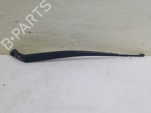 Used Front windshield wiper arm TOYOTA PRIUS Liftback (_W2_) 1.5 Hybrid (NHW20_, NHW20R) (112 hp) 31562059
