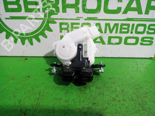 Used Tailgate lock TOYOTA AURIS (_E18_) 1.2 (NRE185_, NRE185R) (116 hp) 31547778