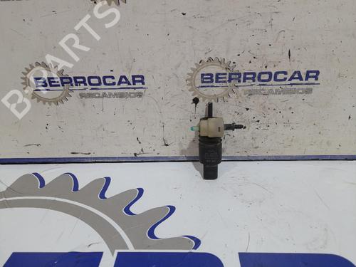 sprinklervskepumpe-seat-leon-1p1-2005-2006-2007-2008-2009-2010-2011-2012-2013-31540705 main image