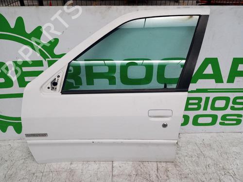 Dør venstre fortil PEUGEOT 306 Hatchback (7A, 7C, N3, N5) [1993-2003]  31674431