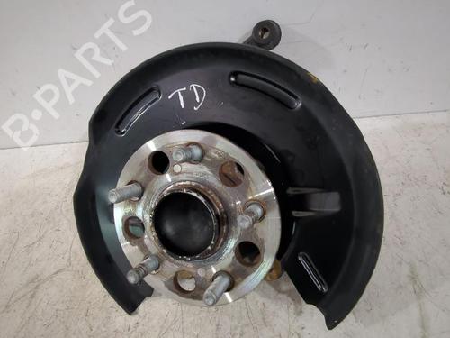 Used Right rear steering knuckle TOYOTA COROLLA Hatchback (_E21_, _EA1_, _EH1_) 1.8 VVTi Hybrid (ZWE219) (140 hp) 31567257
