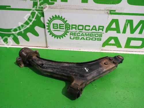 Used Right front suspension arm LAND ROVER FREELANDER I Soft Top (L314) 2.0 TD4 4x4 (112 hp) 31552692