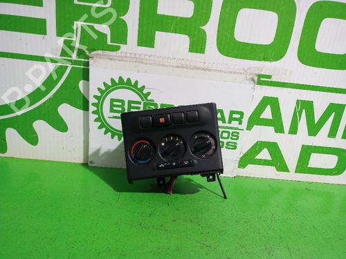 Used Climate control OPEL ZAFIRA A MPV (T98) 2.0 DI 16V (F75) (82 hp) 31552807