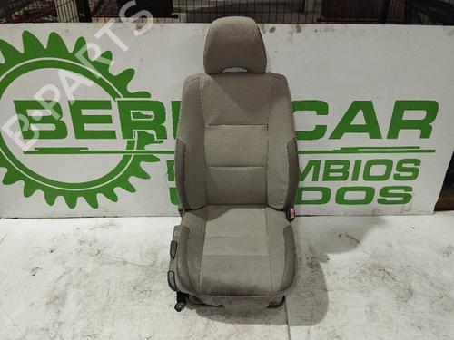 Used Right front seat Right front seat VOLVO S40 I (644) 1.6 (109 hp) 31545804 31545804