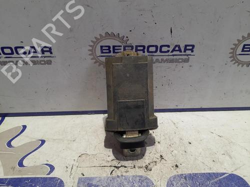 Dørhængsel/Dørbegrænser MERCEDES-BENZ A-CLASS (W168) A 140 (168.031, 168.131) (82 hp) 31570677