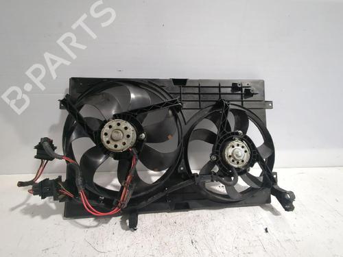Used Radiator fan Radiator fan 32464870 32464870
