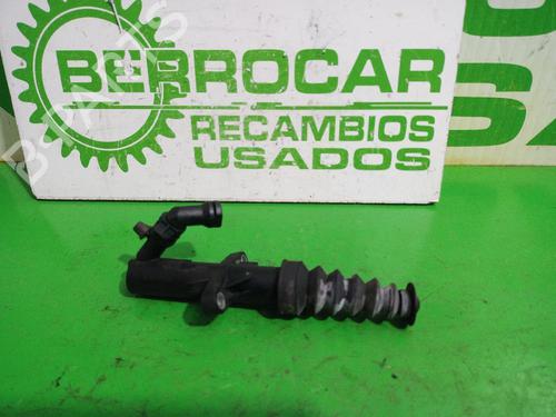 Used Clutch slave cylinder Clutch slave cylinder PEUGEOT 508 I (8D_) 2.0 HDi (140 hp) 31549471 31549471