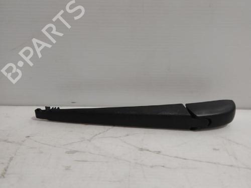 rear-windshield-wiper-arm-toyota-yaris-_p21_-_pa1_-_ph1_-2020-31567068 main image
