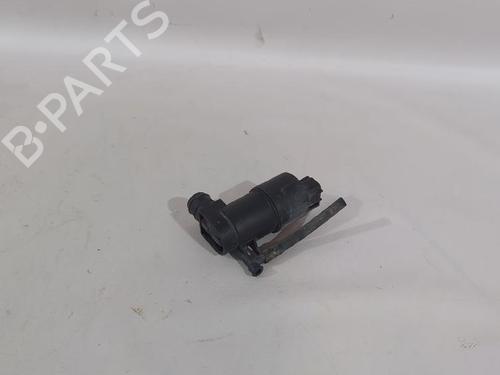 Used Washer pump Washer pump TOYOTA YARIS (_P13_) 1.5 (NSP131_) (112 hp) 33747216 33747216