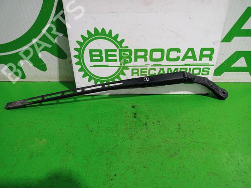 Used Front windshield wiper arm PEUGEOT 307 Break (3E) 1.6 16V (109 hp) 31546745