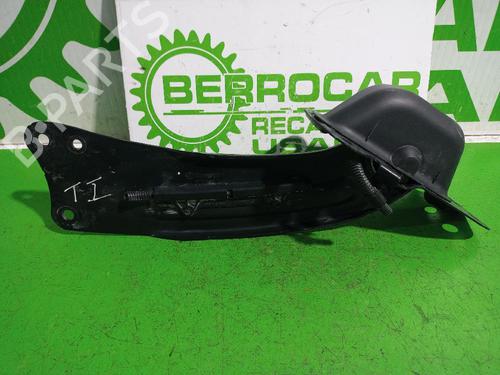 Used Left rear suspension arm VW PASSAT B6 (3C2) 2.0 TDI 16V (140 hp) 31547002