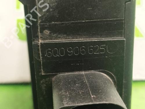 Electronic sensor SEAT IBIZA III (6L1) 1.9 TDI | BP31546146M84 - Image 2