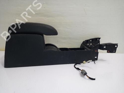 Used Middle console FORD MONDEO III (B5Y) 2.0 TDCi (130 hp) 31558977