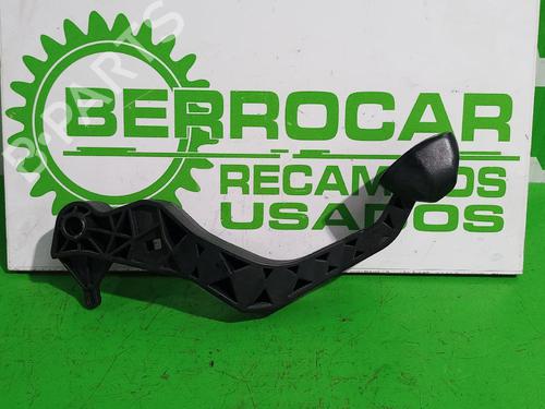 Used Clutch pedal Clutch pedal SKODA FABIA I Saloon (6Y3) 1.2 (64 hp) 31543880 31543880