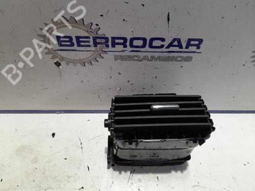 Used Air vent TOYOTA AVENSIS (_T25_) 1.8 VVT-i (ZZT251_, ZZT251R) (129 hp) 31673081