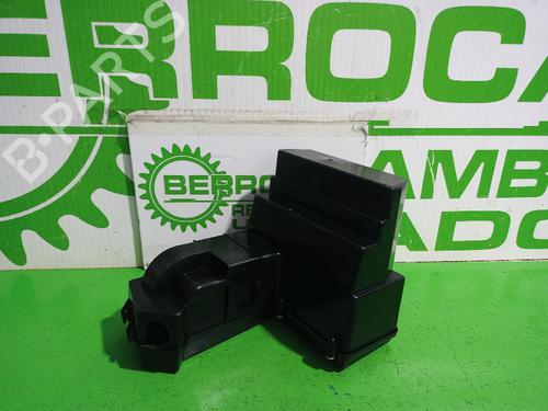 Used Fuse box Fuse box LAND ROVER FREELANDER I Soft Top (L314) 2.0 TD4 4x4 (112 hp) 31552688 31552688