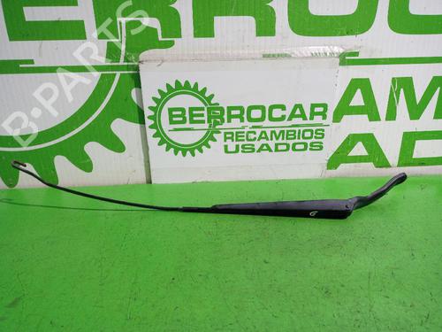 Used Front windshield wiper arm FORD FIESTA V (JH_, JD_) 1.4 TDCi (68 hp) 31550591