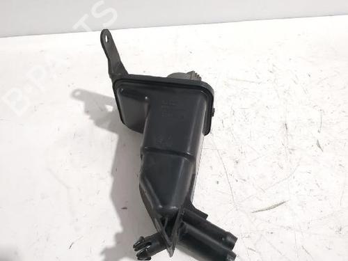 Power steering reservoir SEAT EXEO (3R2) 1.8 TSI | BP32463447M117 - Image 4