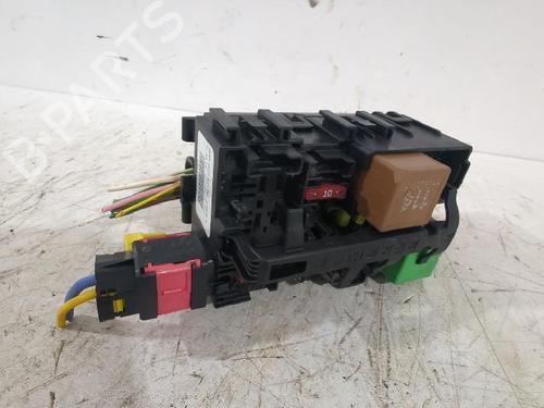 Fuse box CITROËN JUMPY III Van (V_) 1.5 BlueHDi 100 | BP31564824E1