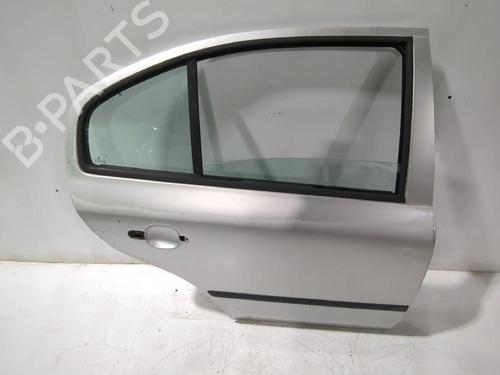 Porte arrière droite Porte arrière droite SKODA OCTAVIA I (1U2) 1.9 TDI (90 hp) 32464841 32464841