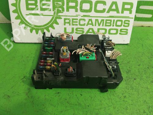 Used Fuse box Fuse box CITROËN C5 I Break (DE_) 2.0 HDi (DERHZB, DERHZE) (109 hp) 31547281 31547281