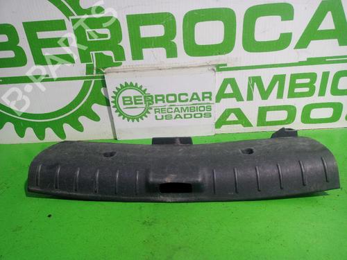 Used Boot lining Boot lining CITROËN C5 II (RC_) 1.6 HDi (RC8HZB) (109 hp) 33810510 33810510