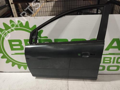 Used Left front door FORD FOCUS I Saloon (DFW) 1.6 16V (100 hp) 31547468