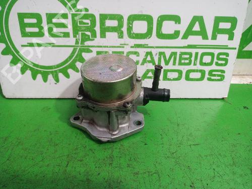 Pompe à vide RENAULT KANGOO (KC0/1_) 1.5 dCi (68 hp) 31548144